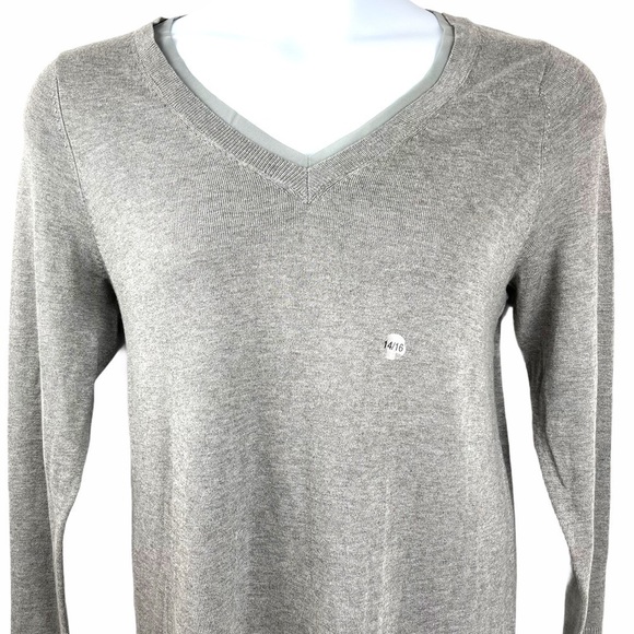 Lane Bryant Gray V Neck Lightweight Pullover Sweater - Picture 6 of 12